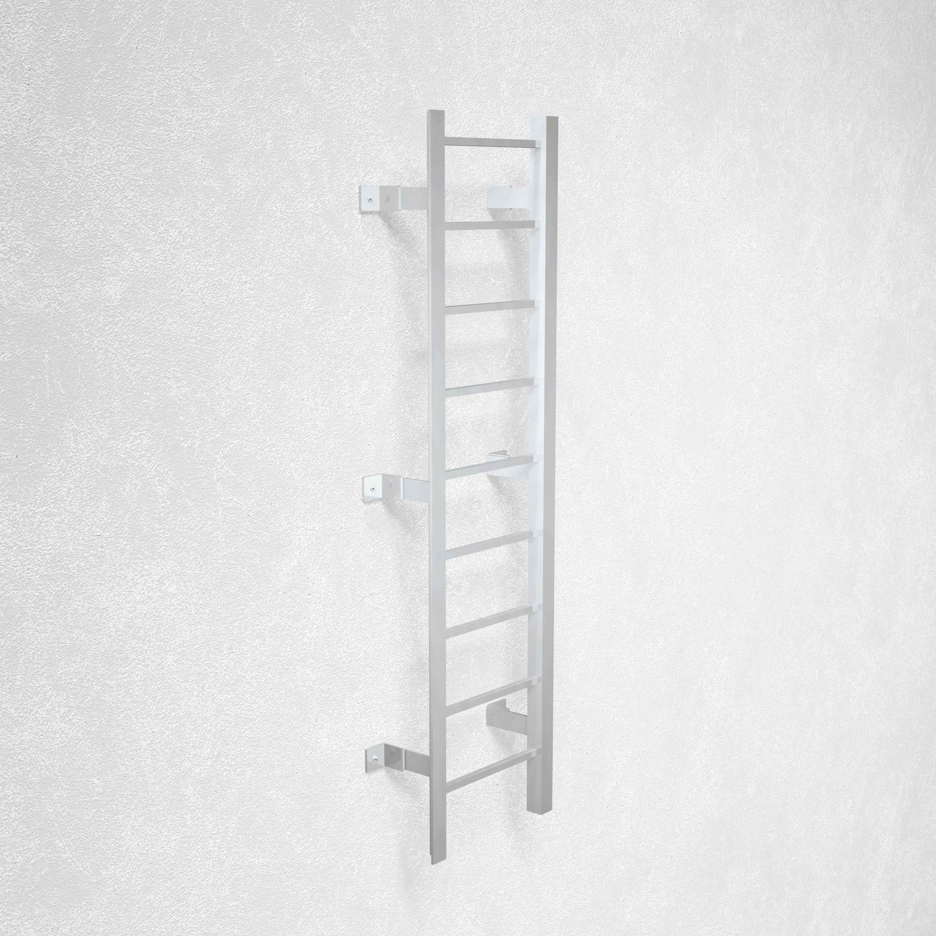 Échelles et escaliers Modèle J 600