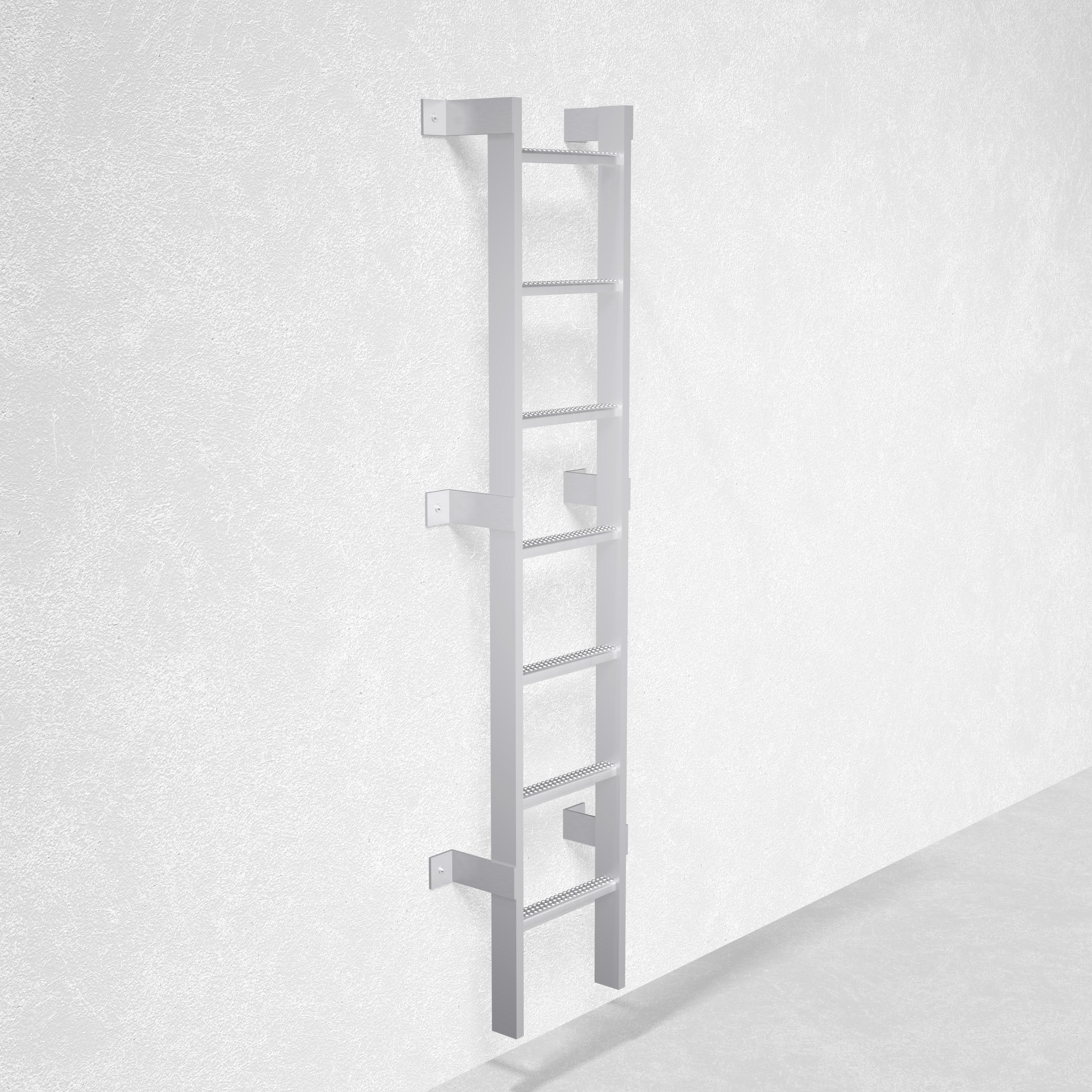 Échelles et escaliers Modèle J 700